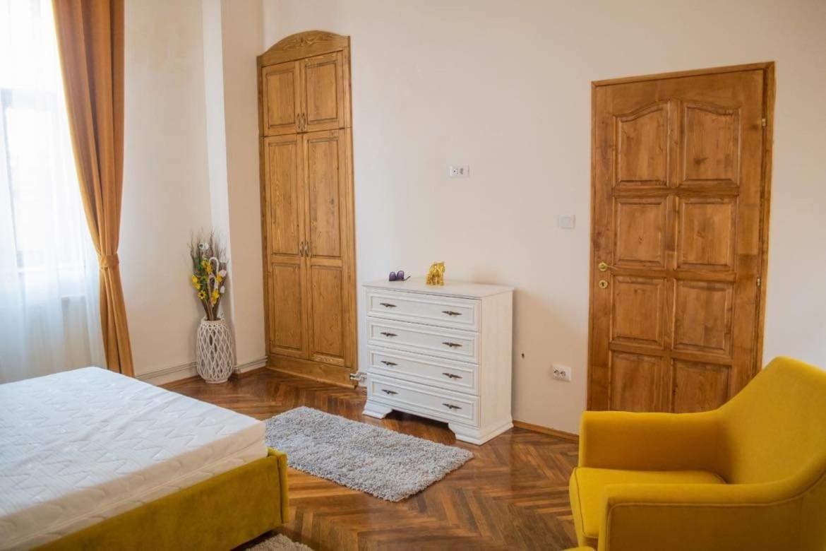 Apartament Luxor Leilighet Turda Eksteriør bilde