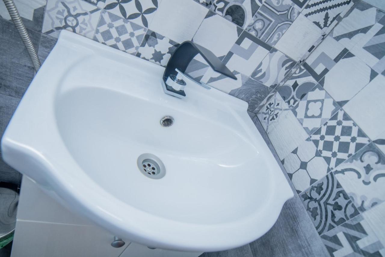 Apartament Luxor Leilighet Turda Eksteriør bilde